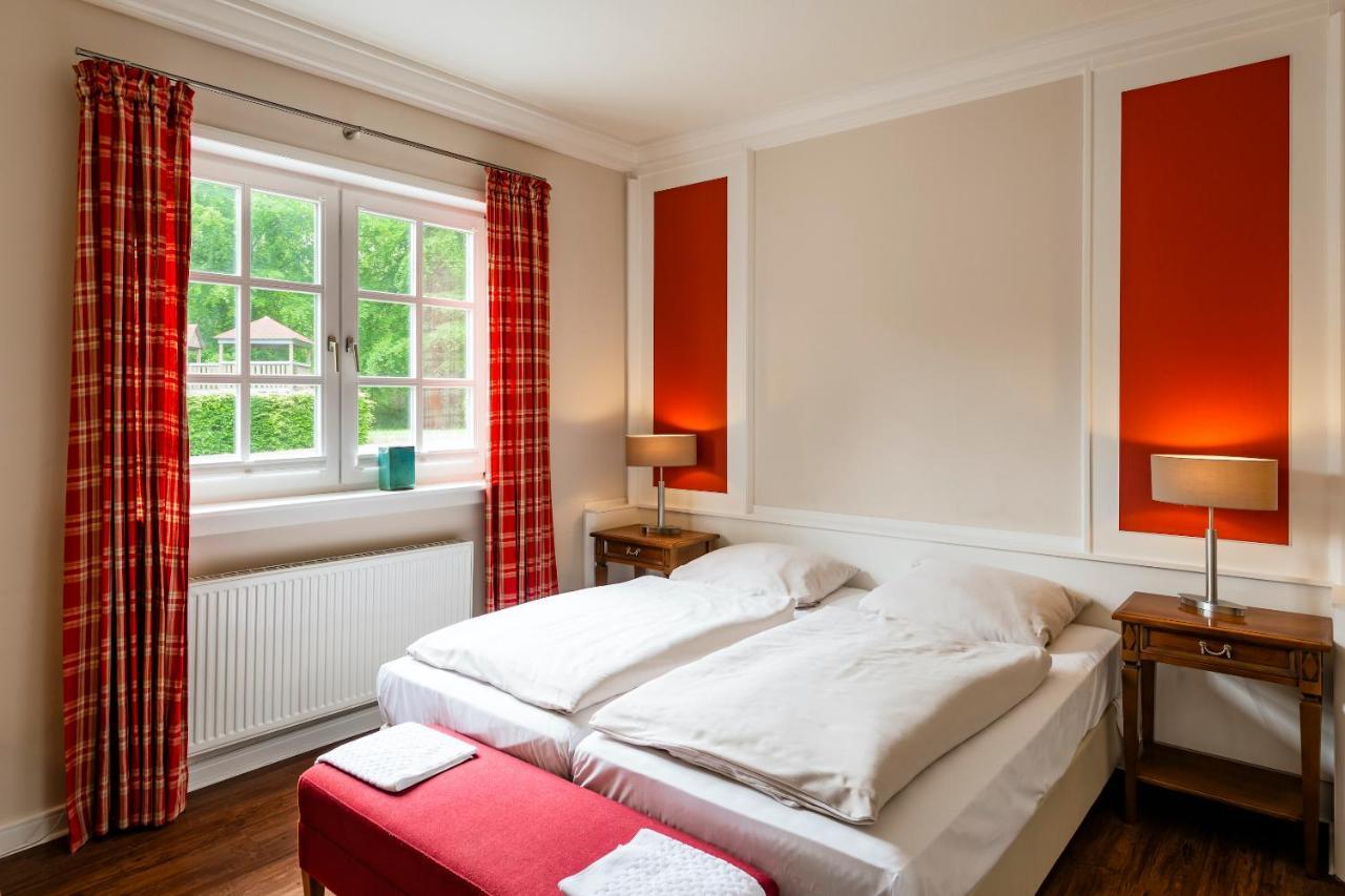 Gut Altona Hotel Dotlingen Bagian luar foto