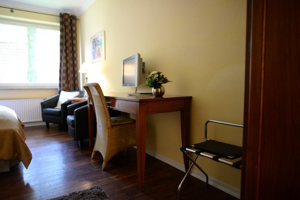 Gut Altona Hotel Dotlingen Ruang foto